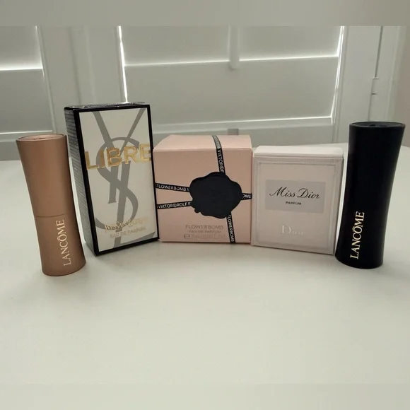 5-Piece Luxury Travel Size Beauty Bundle - Picture 2 of 5